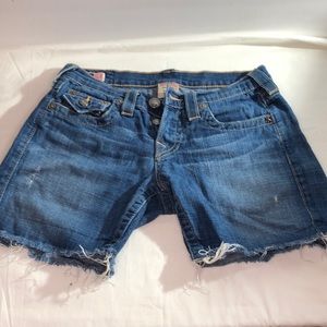 True Religion  Distressed Cut Off Jean Shorts  B1-